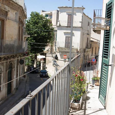 Casa Verde Dafni Ragusa Bagian luar foto