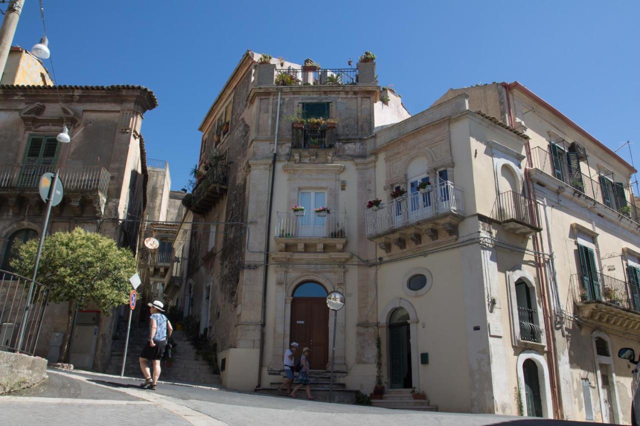 Casa Verde Dafni Ragusa Bagian luar foto